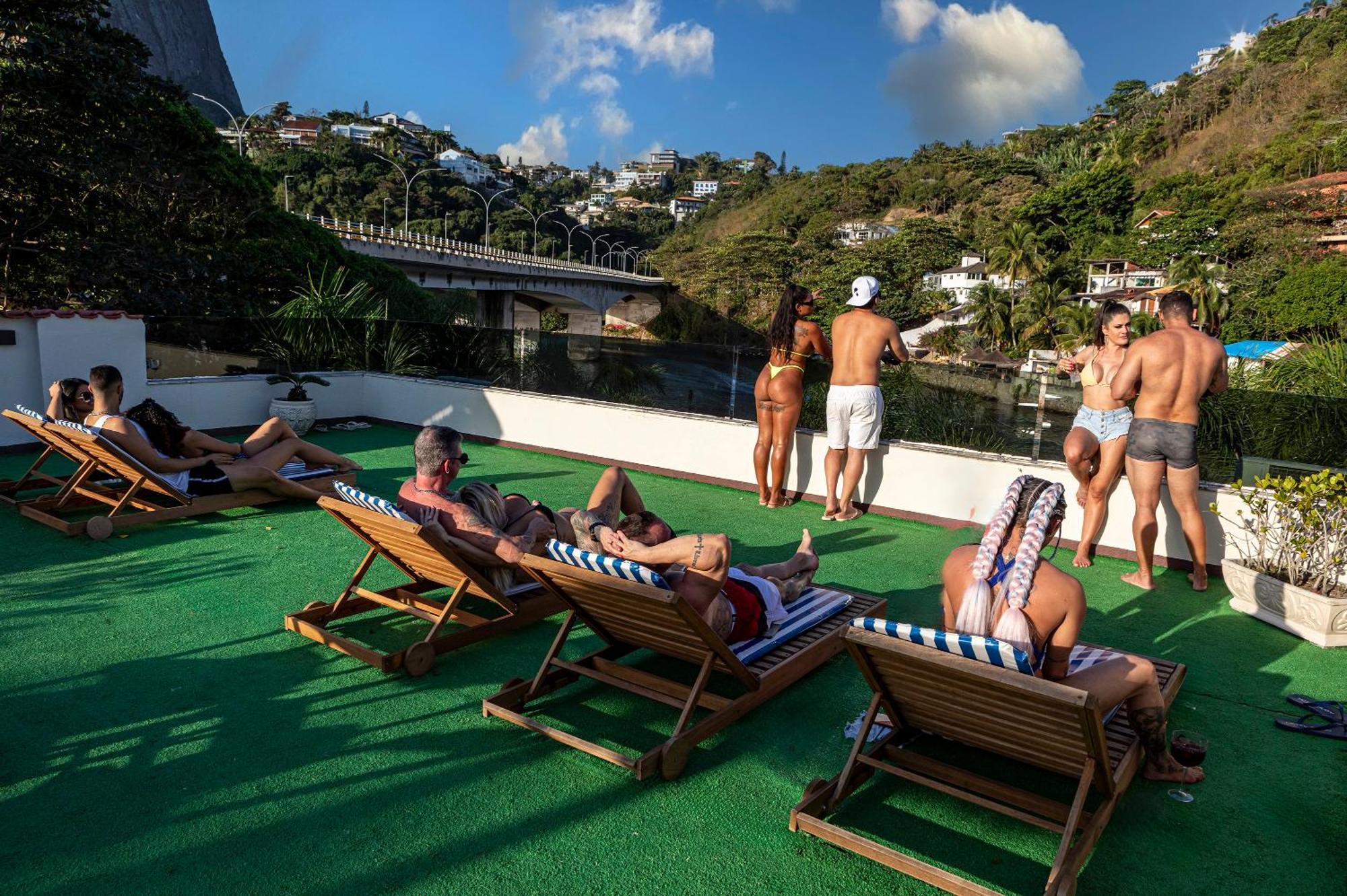 Riozin Liberal - Somente Adultos - Clothing Optional - Lifestyle Mini-hôtel Rio de Janeiro